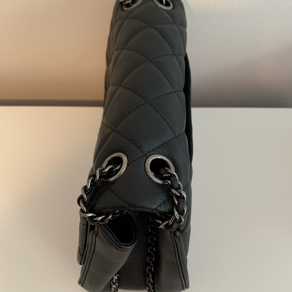 CHANEL ruthenium frame in chain in Black- Brand New - Picture 4 of 9